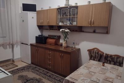Apartament cu 2 camere decomandat în Gării