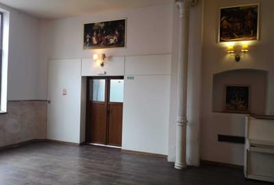 Spațiu comercial, de 300 mp, în Ultracentral - 5