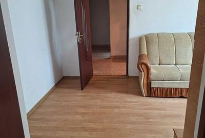 Apartament cu 3 camere semidecomandat în Central - 7