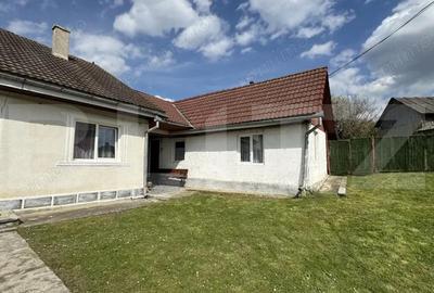 Casă cu Teren 1022 Mp în Central - 1