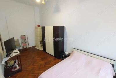 Apartament cu 3 camere decomandat, mobilat în Vest - 12