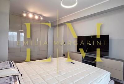 Apartament cu 2 camere semidecomandat, mobilat în Tractorul - 6