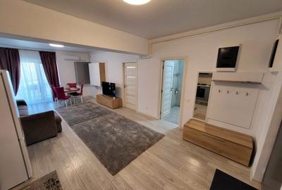 Apartament cu 2 camere decomandat în Faleză