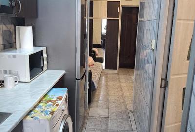 Apartament cu 2 camere decomandat în Vitan - 3