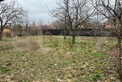 Casă cu 3 camere cu Teren 500 Mp în Central - 2