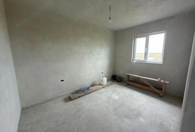 Casă cu Teren 314 Mp în Central - 8