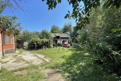 Casă cu 2 camere cu Teren 1200 Mp în Pleșești (Podgoria) - 1