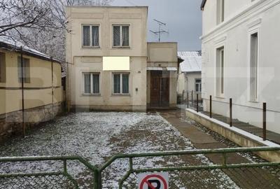 Casa/Vila 71 mp utili, 183 mp teren, zona Ultracentrala