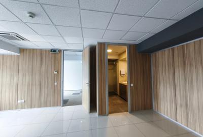 Pod Baneasa - spatiu renovat in cladire de birouri - 5