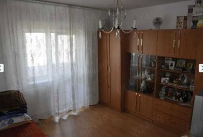Apartament cu 3 camere decomandat în Câmpia Turzii - 6