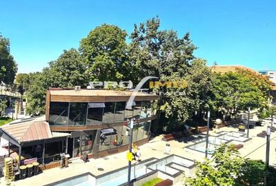 Apartament cu 6 camere decomandat în Central