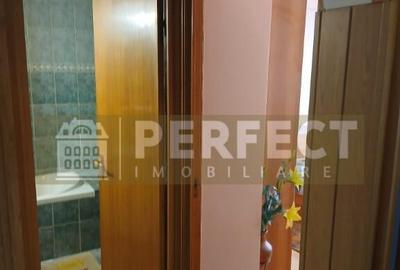 Zona PALTINIS, 58mp, 3 camere DECOMANDAT, AN 1986!! Pret 74000 euro!! - 9