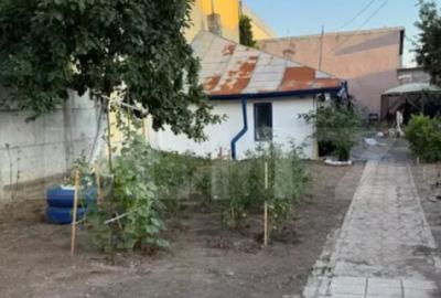 Teren 370 m2 cu casa demolabila, curent, apa, gaz, canal - 4