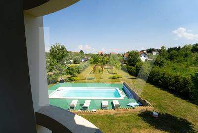 Vila exclusivista cu piscina si panorama de vis Cisnadioara - 20