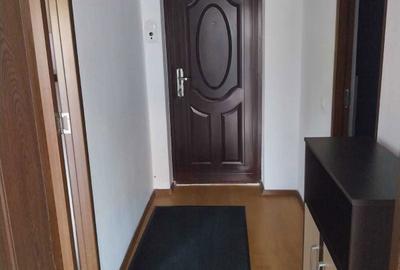 Apartament cu 3 camere decomandat în Florești - 8