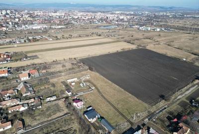 Două parcele de teren intravilan 648/1520 m? de vanzare Sfântu Gheorghe - 4