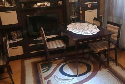 Inchiriez apartament 2 camere zona scoala Nr 2 - 4