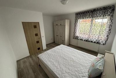 Apartament cu 3 camere decomandat în Sânpetru - 2