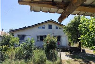 Casa de Vanzare sau Schimb cu Garsoniera in Bucuresti - 1