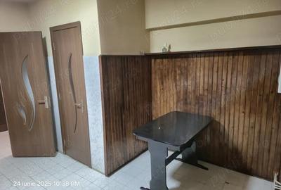 Apartament cu 2 camere decomandat în Central - 3