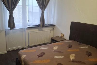 Apartament cu 3 camere decomandat în Central - 8