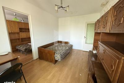 Apartament cu 3 camere nedecomandat în Mureșeni