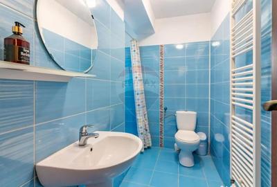 Casă cu 7 camere cu Garaj în Central - 2