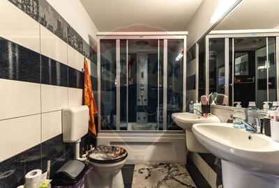 Casă individuală cu 6 camere cu Teren 136 Mp în Schei - 5