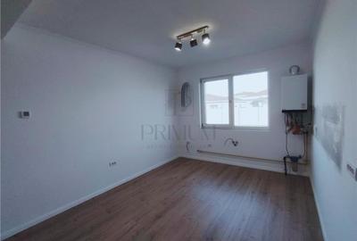 Duplex cu 4 camere cu Canalizare în Moșnița Veche - 3