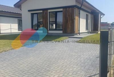 Casă individuală cu 3 camere cu Canalizare în Apahida - 1