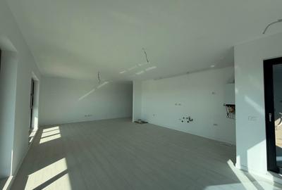 Apartament cu 3 camere în Albert - 4