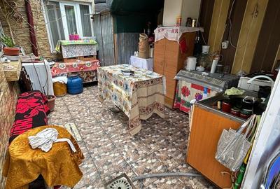 Casă cu 4 camere cu Teren 196 Mp în Plantelor - 4