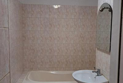 Apartament cu 3 camere decomandat în Lipovei - 7