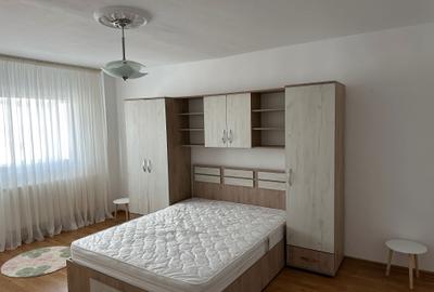 Apartament cu 2 camere decomandat în Energiei - 7