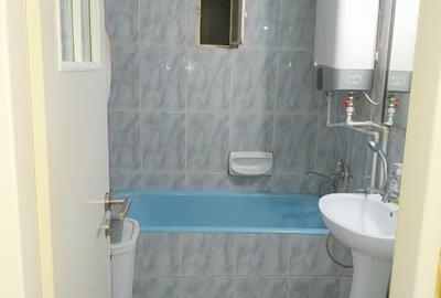 De vânzare apartament 3 camere - 7