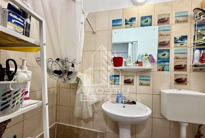 Apartament o camera, curte, terasa 20mp, centrala proprie... - 2