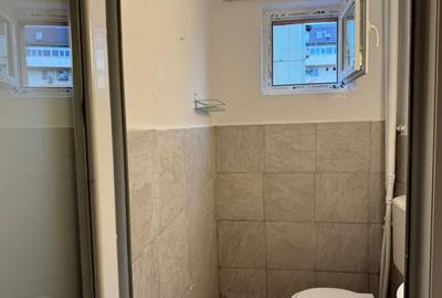 Garsonieră semidecomandată în Titan - 2