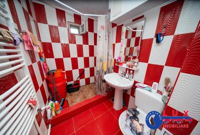 Apartament cu 2 camere semidecomandat în C5 - 5