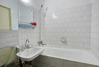 Apartament cu 3 camere decomandat în Războieni - 17