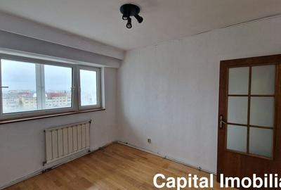 Apartament cu 3 camere semidecomandat în Central - 13