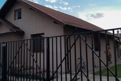 Casă cu 4 camere cu Teren 450 Mp în Glâmbocu - 7