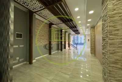 Spațiu comercial, de 240 mp, în Ultracentral - 3