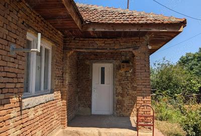 Casa de vanzare (curte 1900mp) Dragoe?ti, jud. Ialomi?a (40-50 km de Bucure?ti) Casa de vanzare (curte 1900mp) Dragoe?ti, jud. Ialomi?a (40-50 km de Bucure?ti) - 6