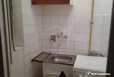 Garsoniera etaj 1, Dambul Rotund - 2