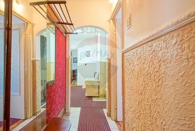 Apartament cu 3 camere decomandat, mobilat în Griviței - 16