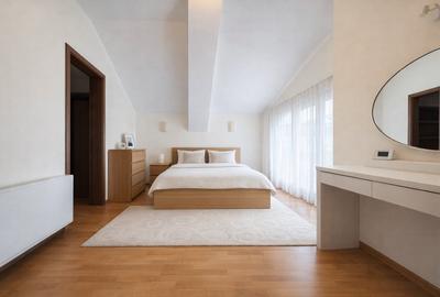 Casă cu 5 camere decomandat cu Canalizare în Primo - 11