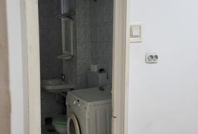 Apartament cu 2 camere decomandat în Ostroveni - 8