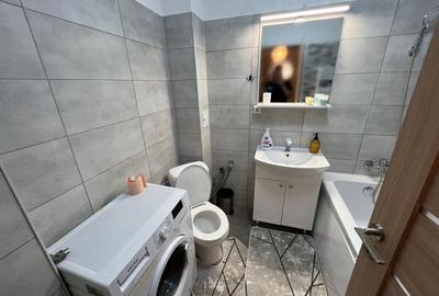 Apartament cu 2 camere decomandat în Tineretului