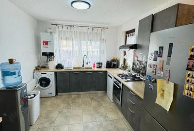 Casa de vanzare Balotesti cu etaj si mansarda mobilata lux Casa de vanzare Balotesti cu etaj si mansarda mobilata lux - 8