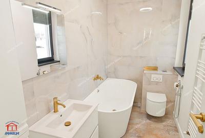 Casă cu 3 camere cu Canalizare în Central - 2